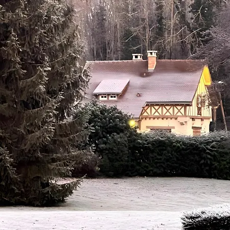 Charmante Demeure Au Coeur Des Bois Horská chata Saint-Brice-Courcelles